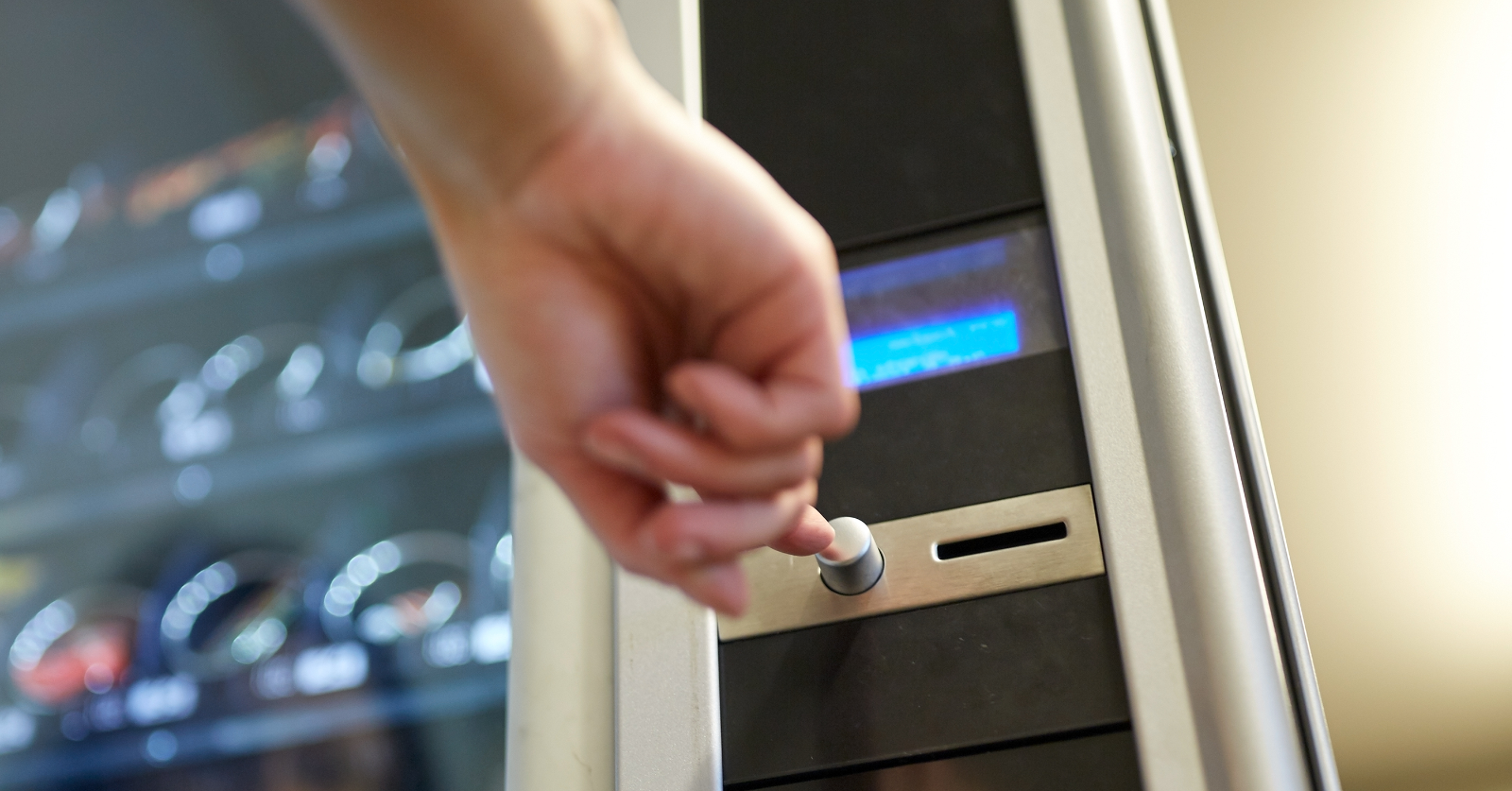 NYC’s first public health vending machine offering naloxone, fentanyl test strips and more emptied in less than a day